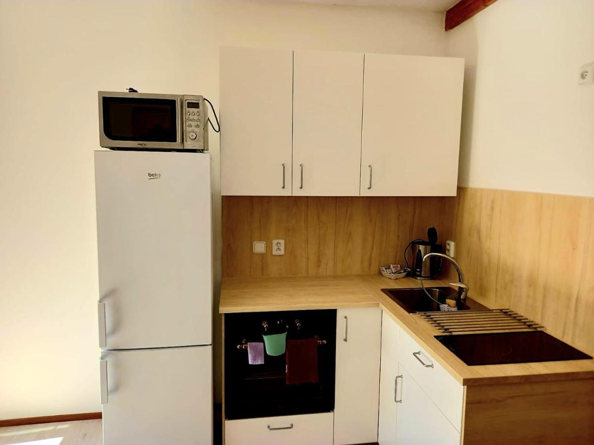 Apartmany Kocanda Jesenice  Exterior foto